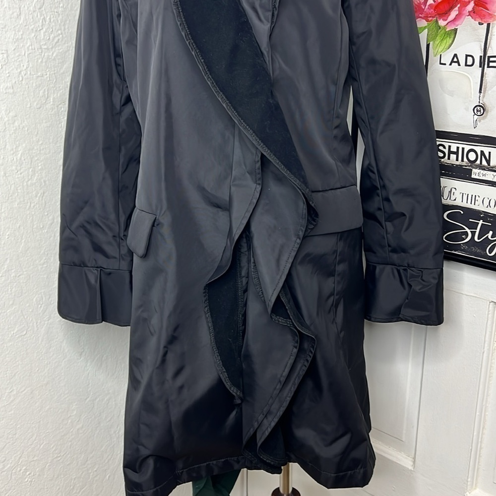Jane Post Black Nylon Ruffled Front Jacket Size S - Picture 4 of 8